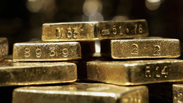 Giá vàng vững mốc 3.000 USD/oz trước thềm cuộc họp Fed