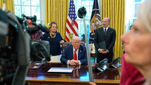 Ông Trump tuyên bố không muốn áp thêm thuế quan lên hàng Trung Quốc