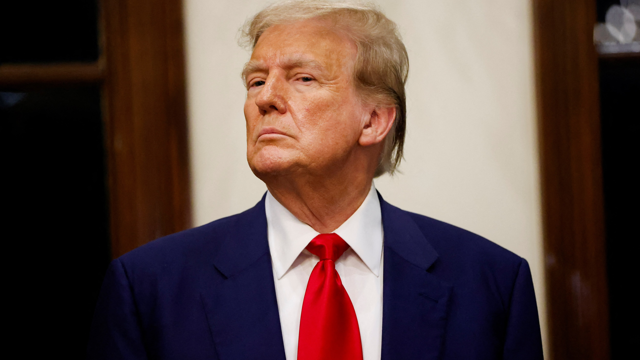 Ông Trump giục Trung Quốc liên lạc để đàm phán thương mại